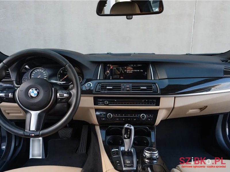 2016' BMW 5 Series 520D Xdrive photo #5