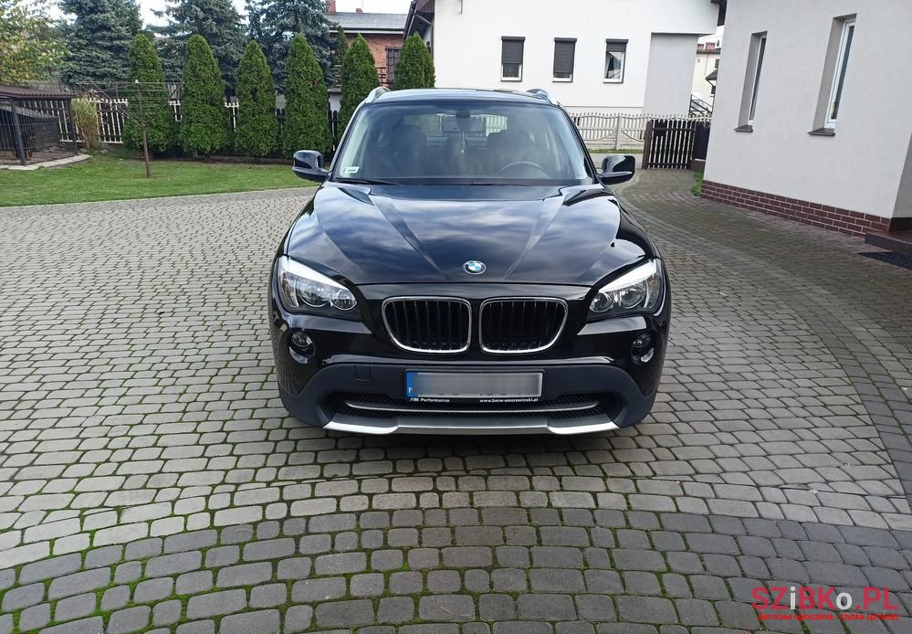 2010' BMW X1 Sdrive18D photo #3