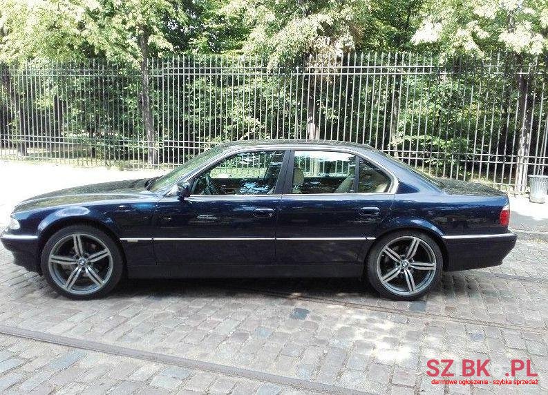 1999' BMW Seria 7 photo #1