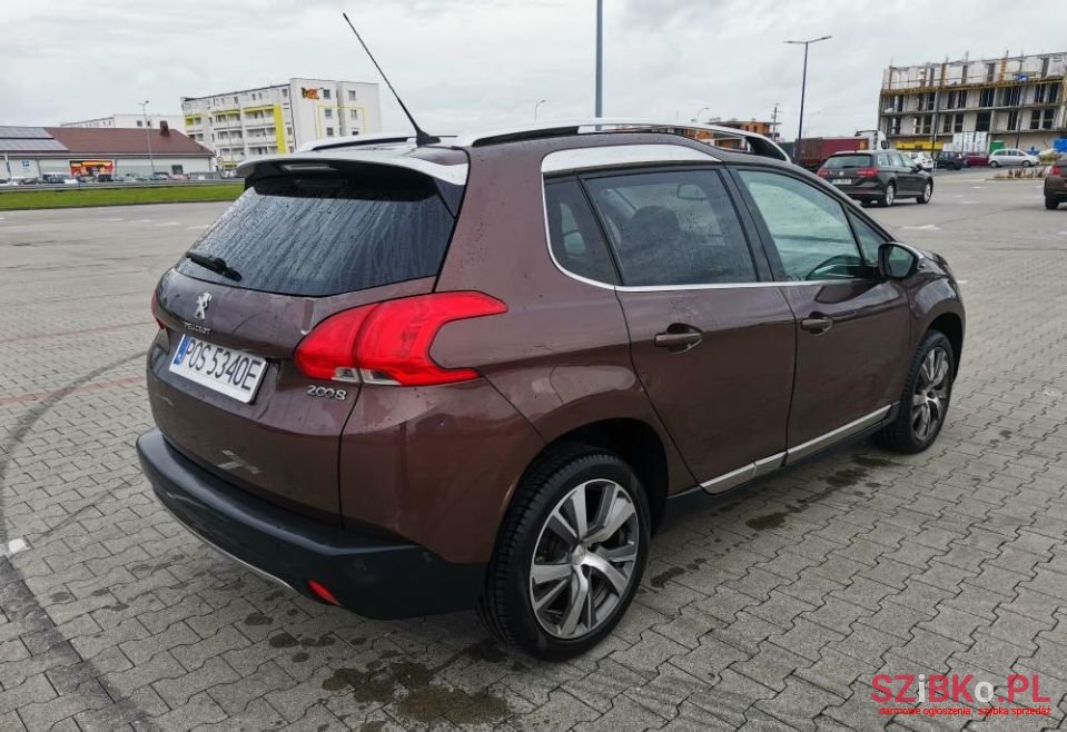 2014' Peugeot 2008 photo #6