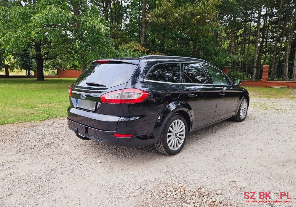 2014' Ford Mondeo photo #3