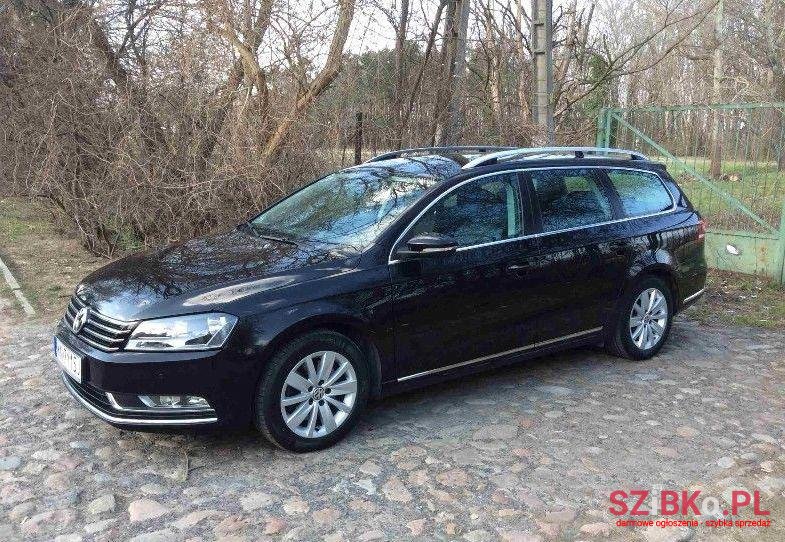 2014' Volkswagen Passat photo #1