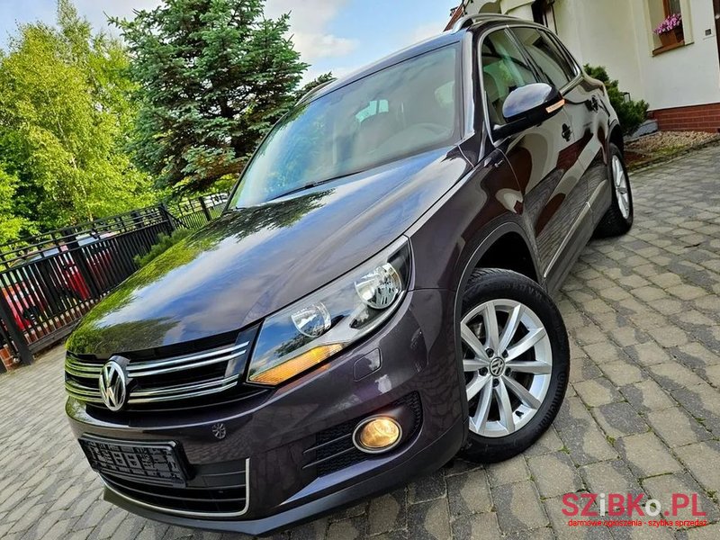 2015' Volkswagen Tiguan photo #5
