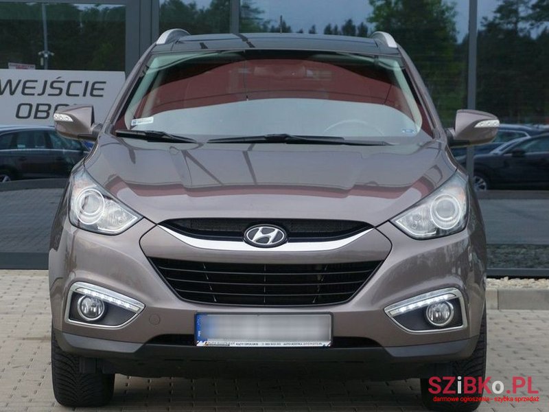 2012' Hyundai ix35 2.0 Crdi 2Wd Style photo #3