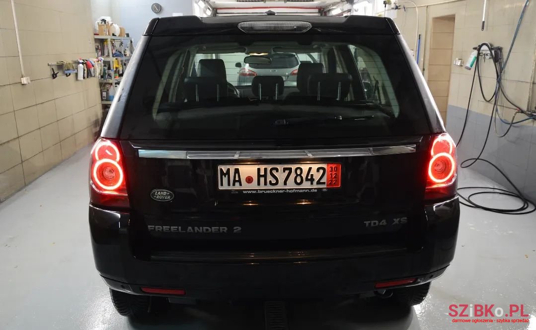 2014' Land Rover Freelander photo #2