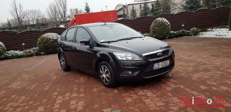 2010' Ford Focus photo #1