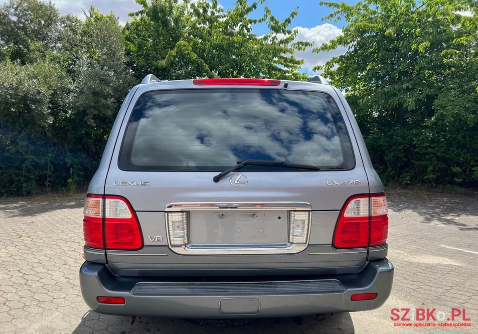 2003' Lexus LX photo #4