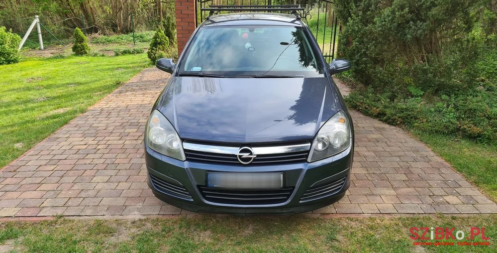 2006' Opel Astra Iii 1.4 Enjoy photo #1