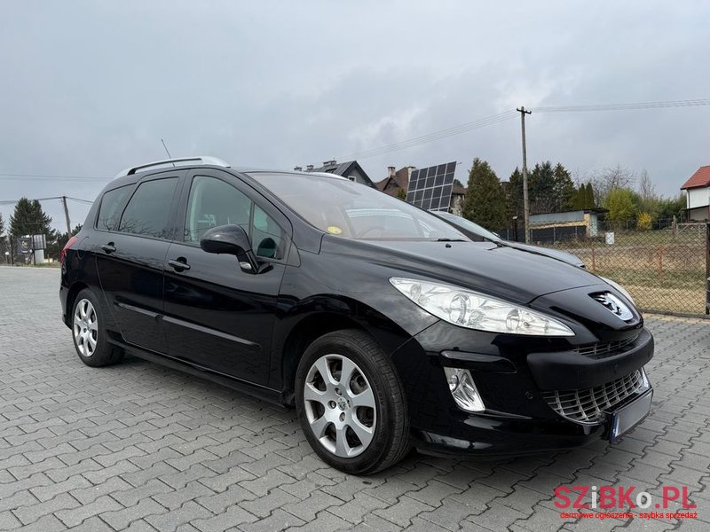 2010' Peugeot 308 Sw photo #3