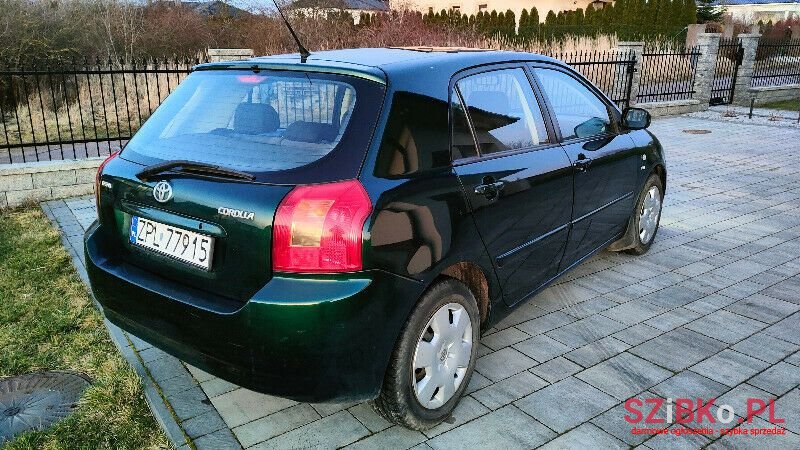 2004' Toyota Corolla photo #4