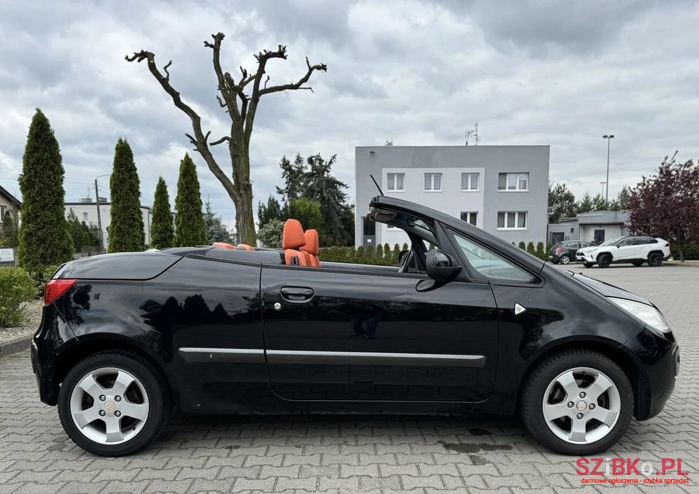 2006' Mitsubishi Colt photo #6