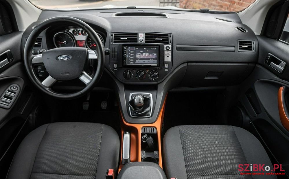 2008' Ford Kuga photo #5