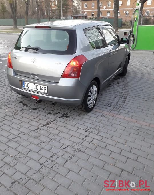 2006' Suzuki Swift photo #5