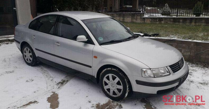 1997' Volkswagen Passat photo #1