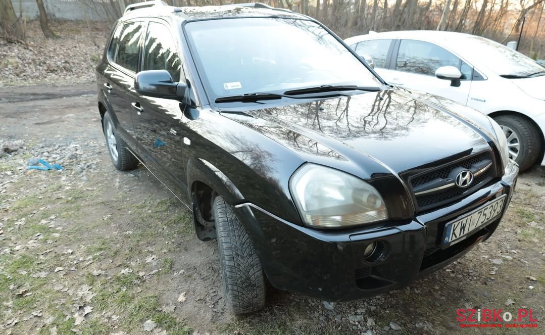 2005' Hyundai Tucson photo #5