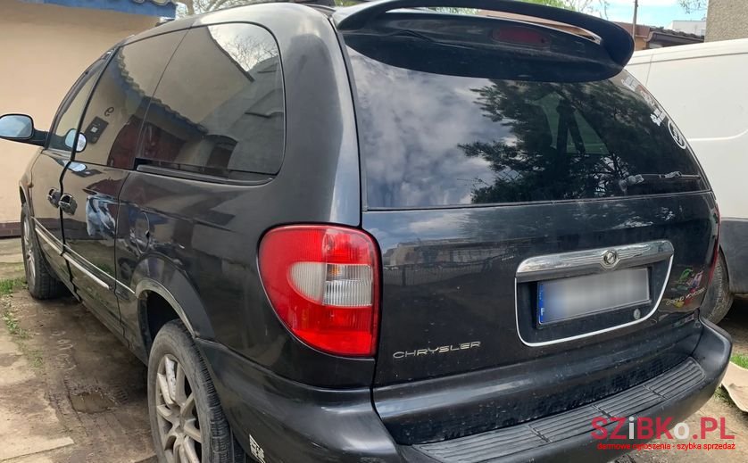2001' Chrysler Grand Voyager 3.3L Limited photo #2