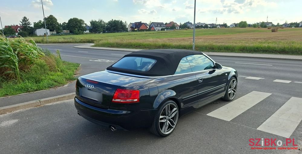 2003' Audi A4 3.0 Multitronic photo #3