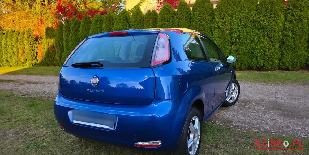 2013' Fiat Punto photo #6