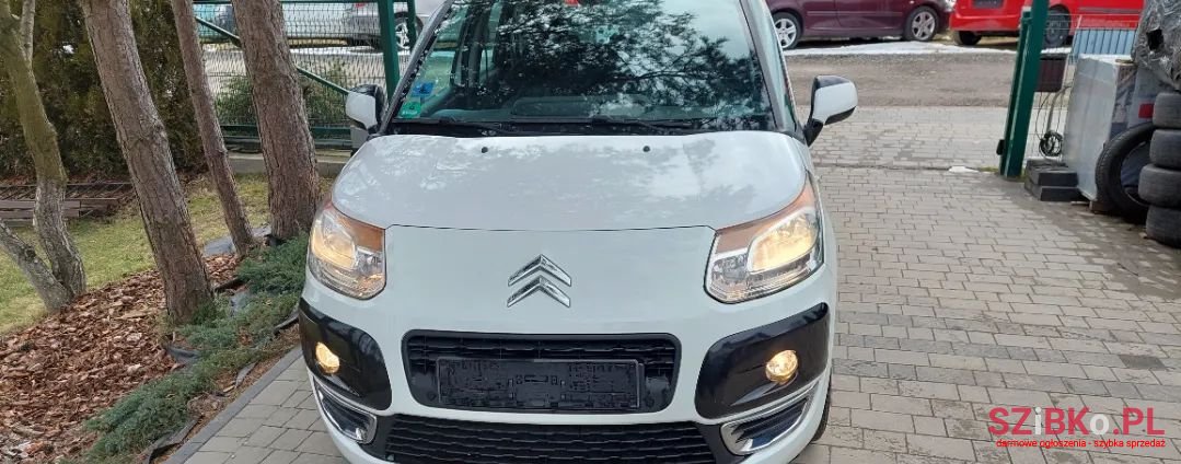 2009' Citroen C3 Picasso photo #2