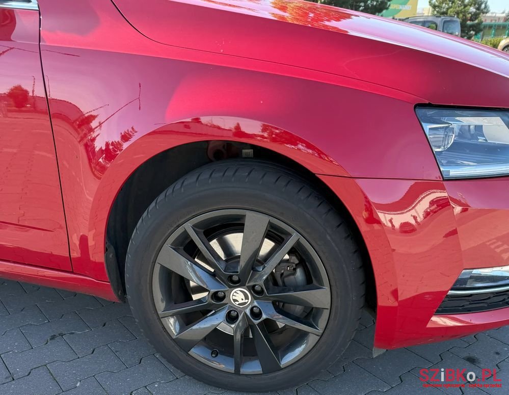 2019' Skoda Octavia 2.0 Tsi Style Dsg photo #2