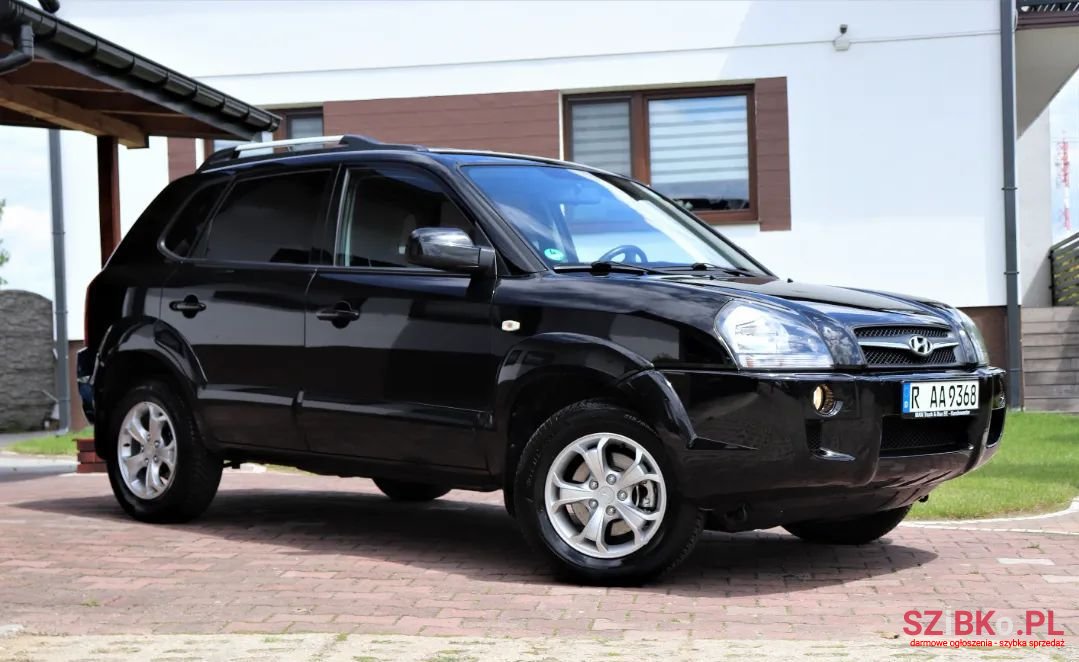 2009' Hyundai Tucson photo #1