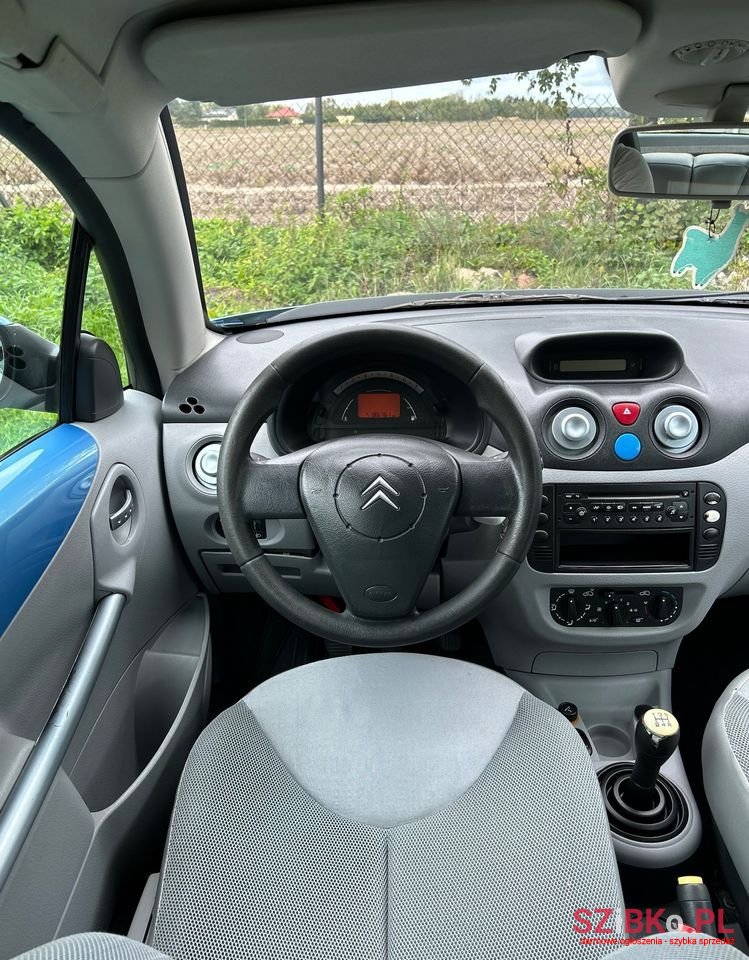 2004' Citroen C3 Pluriel 1.4I photo #6