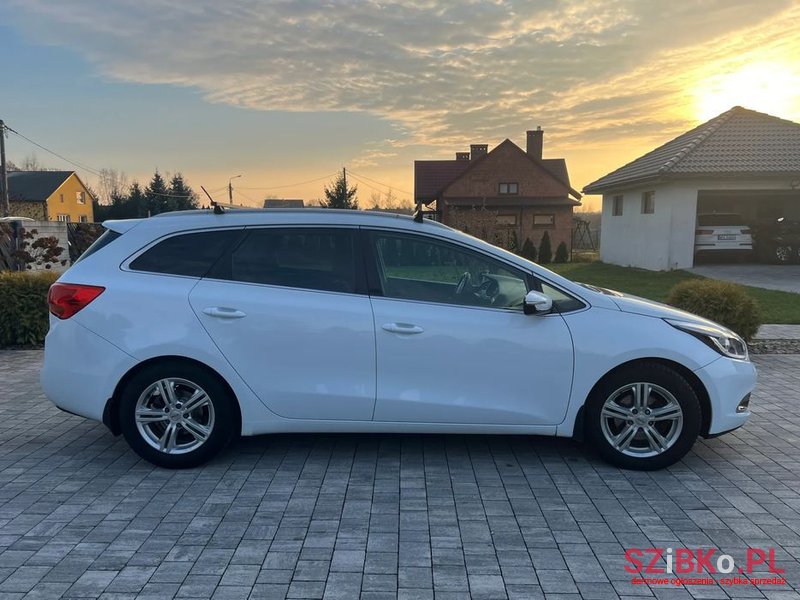 2014' Kia Ceed photo #2