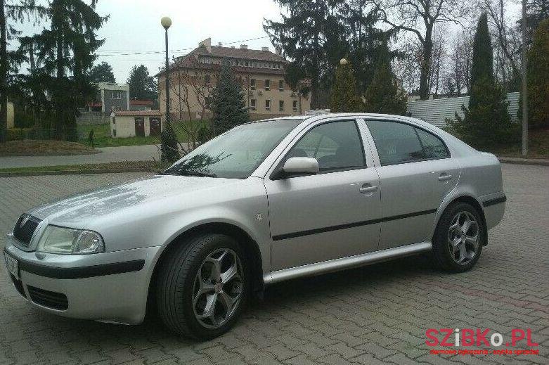 2003' Skoda Octavia photo #1