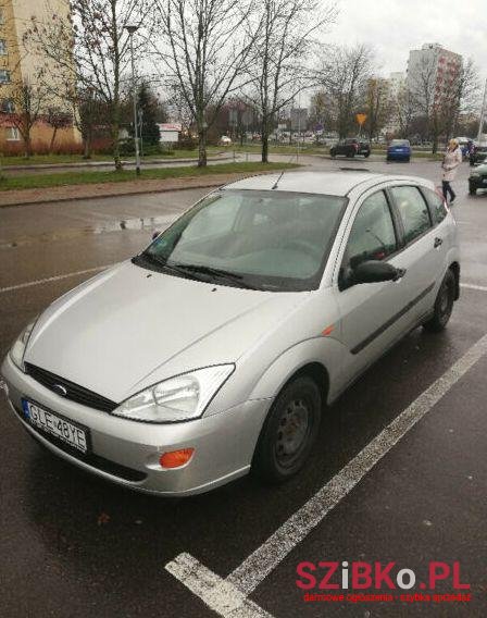 1999' Ford Focus photo #1