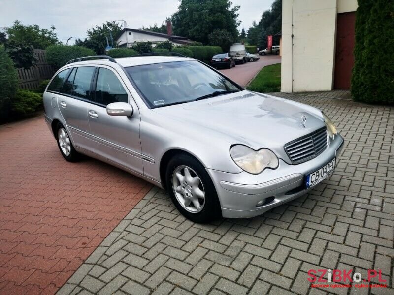 2001' Mercedes-Benz Klasa C photo #3