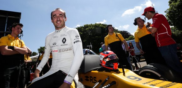 Robert Kubica takes the wheel in test for an F1 comeback