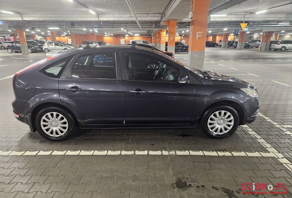 2009' Ford Focus photo #1