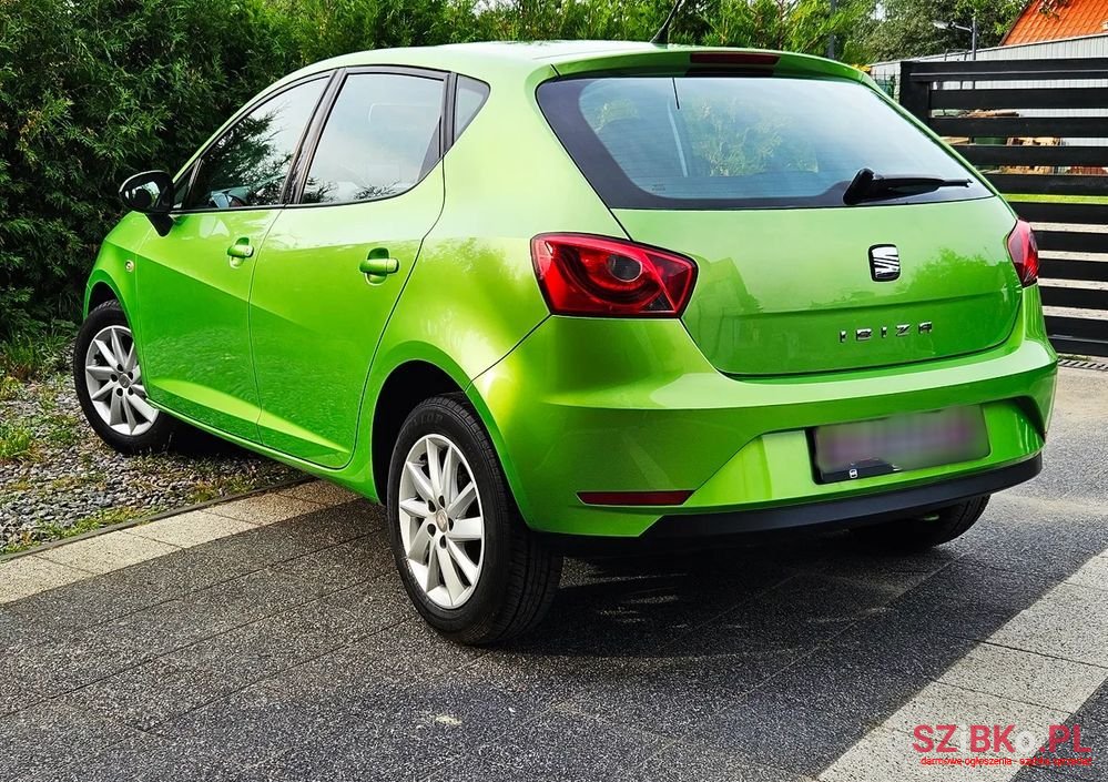 2013' SEAT Ibiza photo #3
