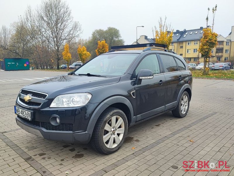 2010' Chevrolet Captiva photo #3