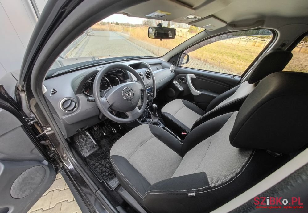 2015' Dacia Duster photo #5