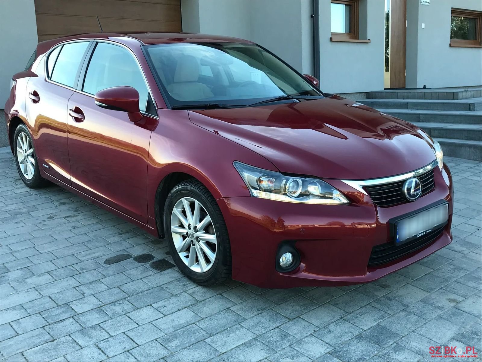 2011' Lexus CT photo #1