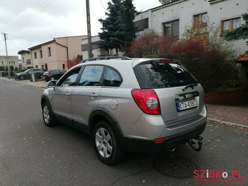 2006' Chevrolet Captiva photo #4