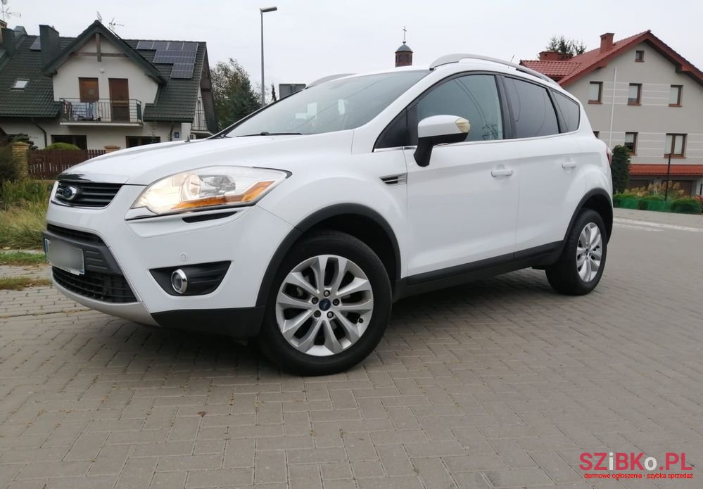 2011' Ford Kuga 2.0 Tdci 2X4 Titanium photo #1