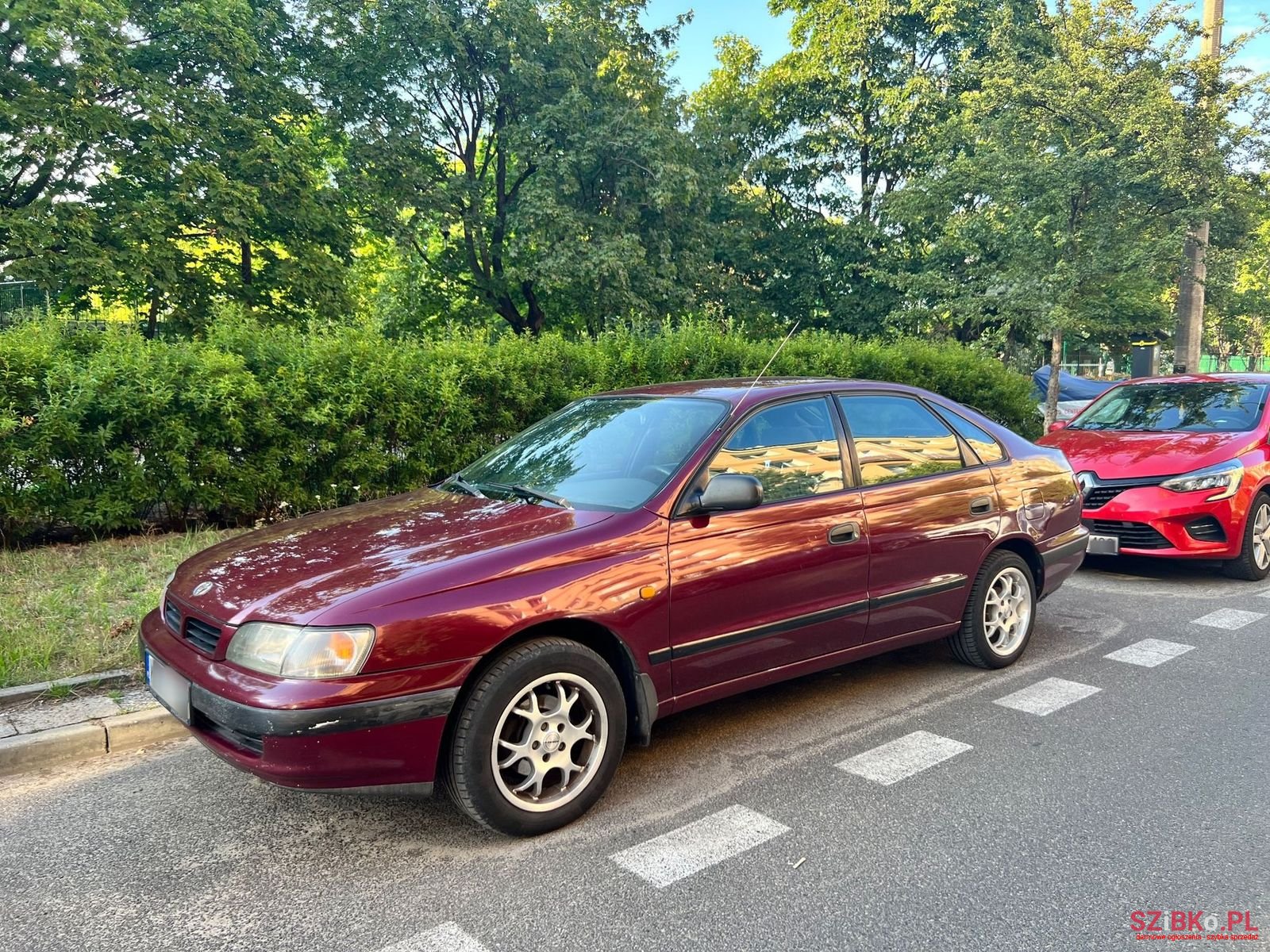 1997' Toyota Carina photo #1