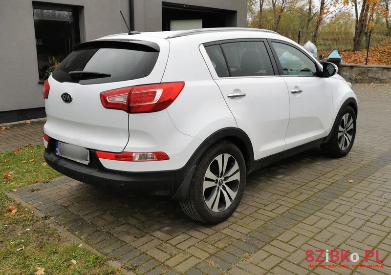 2012' Kia Sportage 1.7 Crdi L 2Wd photo #3