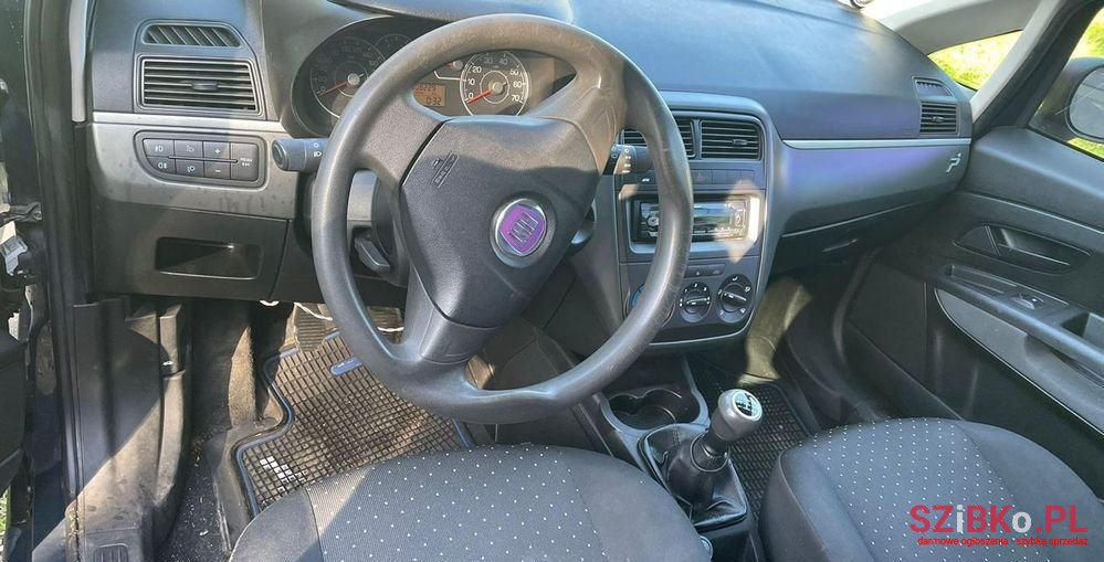 2008' Fiat Punto photo #3