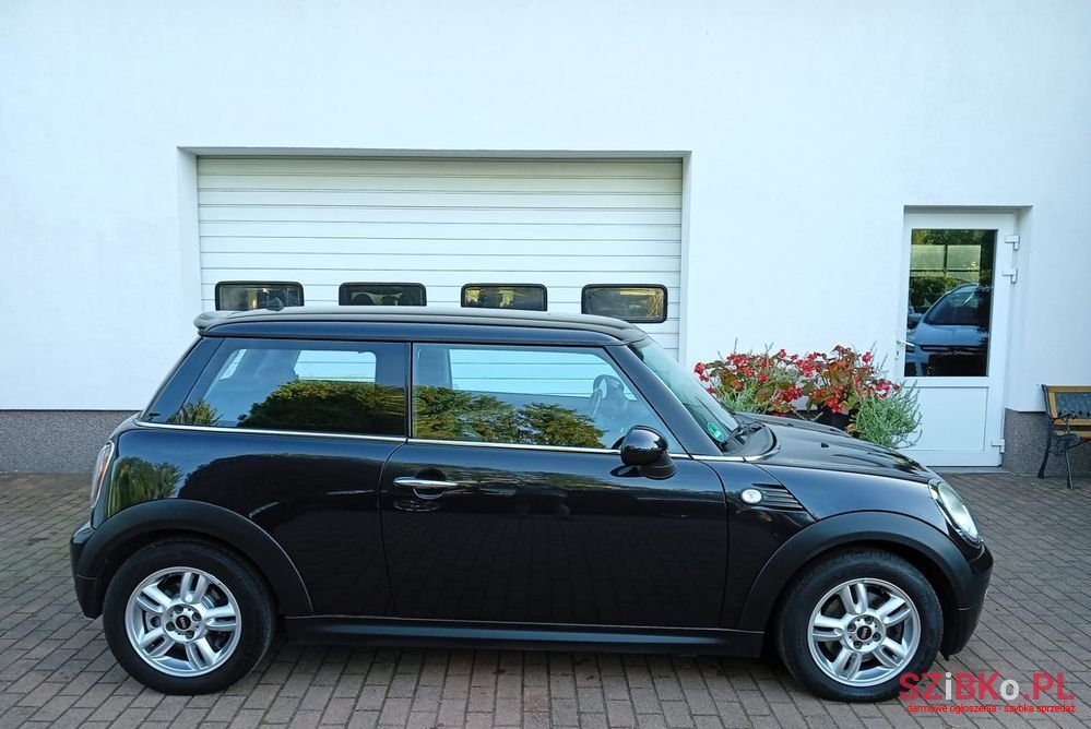 2006' MINI Cooper 50 Camden photo #3