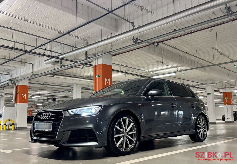 2016' Audi A3 Sportback photo #4