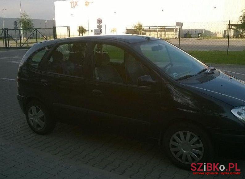 2002' Renault Scenic photo #2