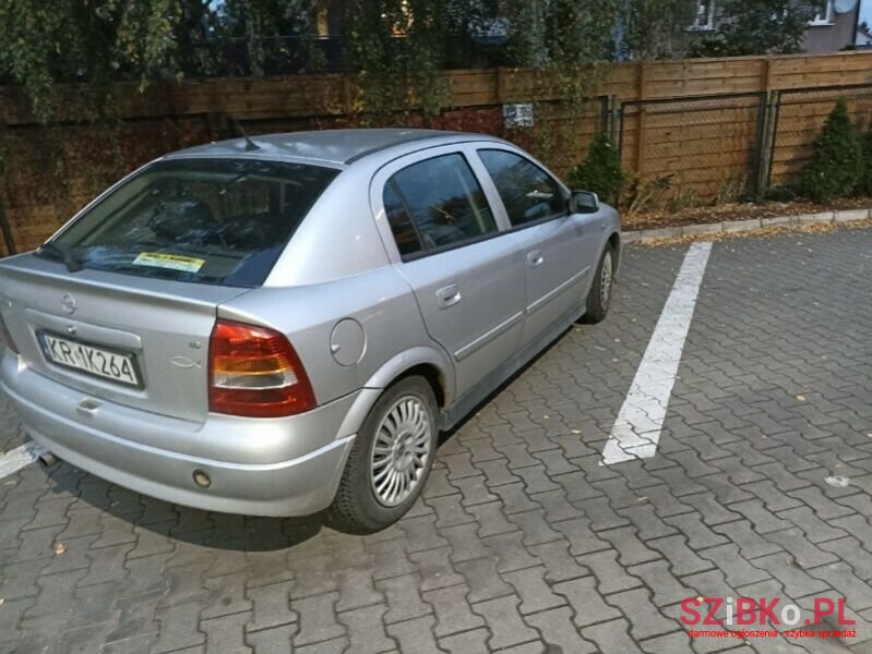 2004' Opel Astra photo #2