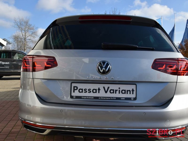 2023' Volkswagen Passat photo #4