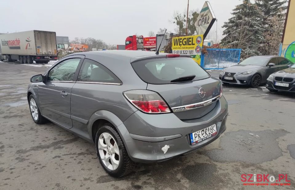 2005' Opel Astra photo #5