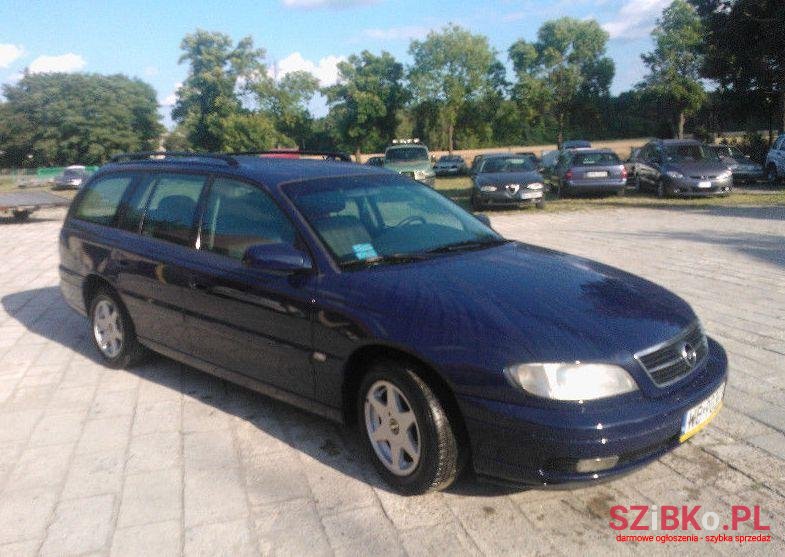 2002' Opel Omega photo #1