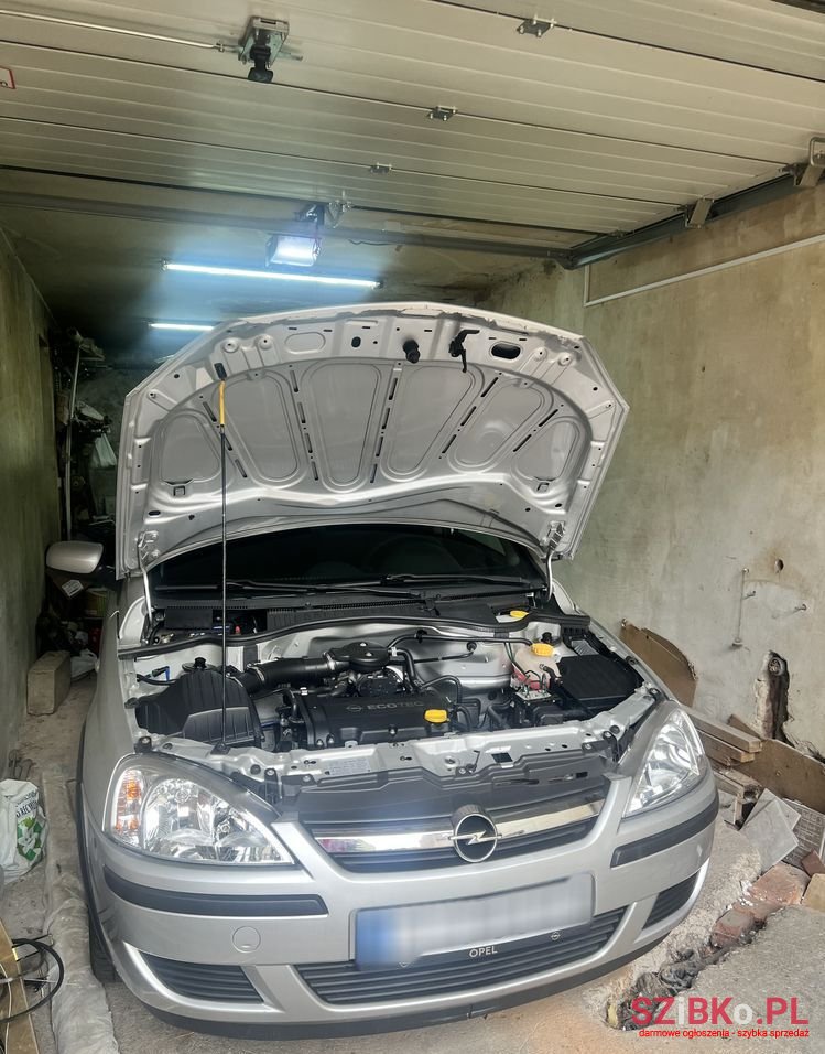 2003' Opel Corsa photo #3