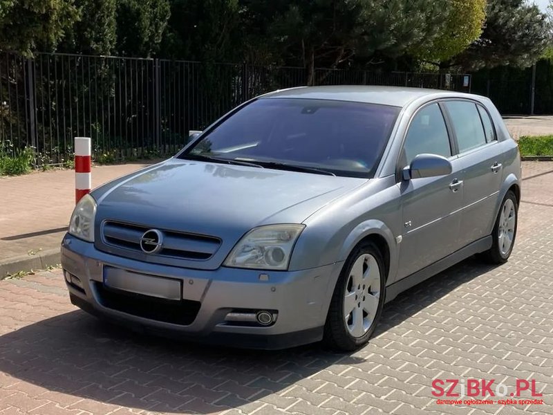 2004' Opel Signum 2.0 T Sport photo #6